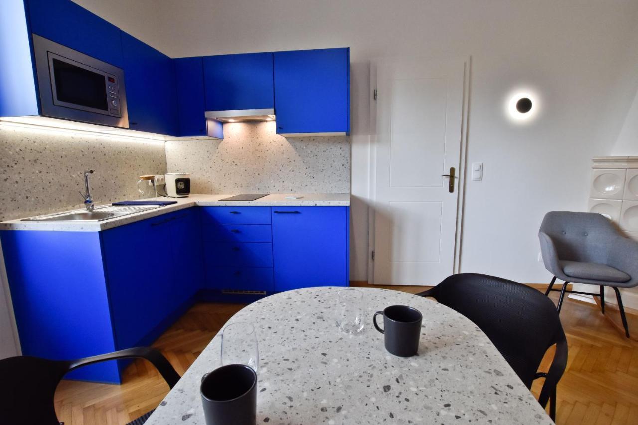 Zachar Apartman Sopron Exteriör bild